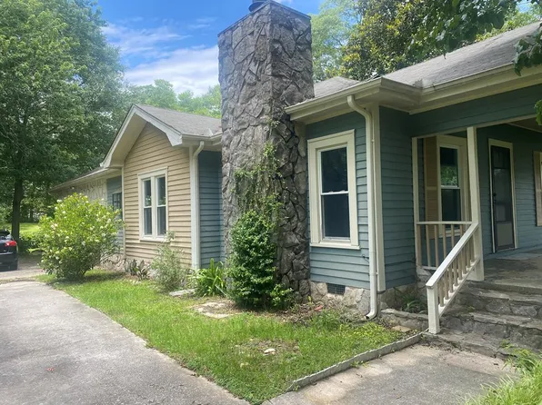 212 Rockmart Rd, Villa Rica, GA 30180