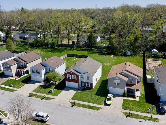 2nd image of 6249 Monteo Ln