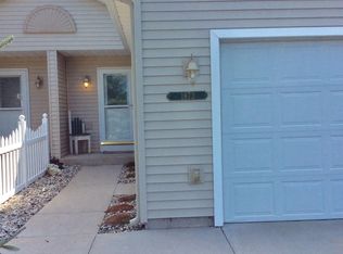 1973 Pine Ridge Dr, Manistee, MI 49660