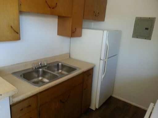 1st image of 601 Desert Ln APT 1