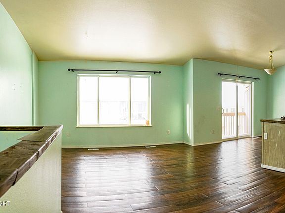 2nd image of 17347 Flintwood Pl