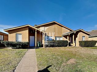 2710 Saint George Pl, Arlington, TX 76015