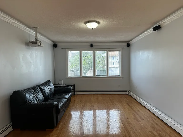 376 Riverside Ave #1 — Photo 10