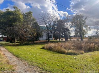 18415 S Oakley Rd, Oakley, MI 48649