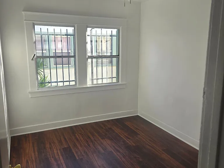 3028 1/2 9th Ave #3028-1/2 — Photo 3