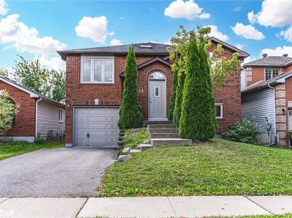 61 Arthur Ave, Barrie, ON L4M 6H5