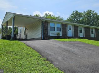 112 Helena Dr, Prince Frederick, MD 20678