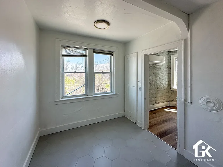 Scovel Apartments — Photo 23