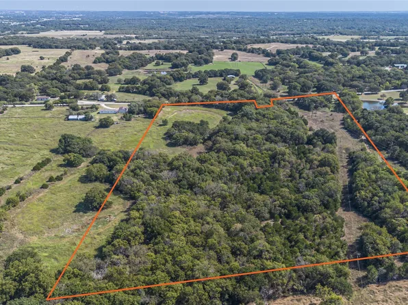 Chickasaw Trl, Davis, OK 73030