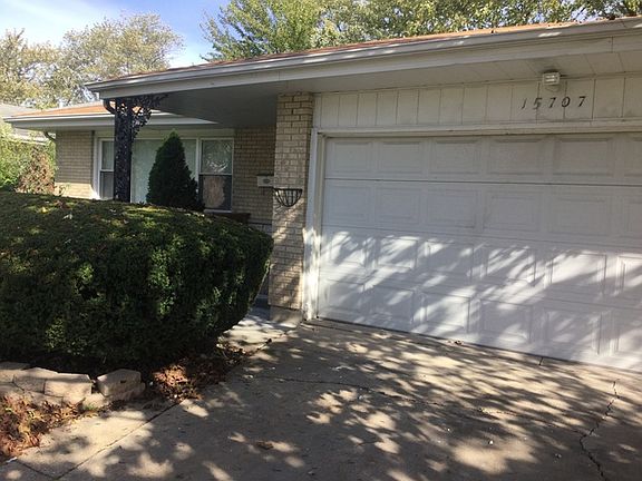 4th image of 15707 Dante Dr