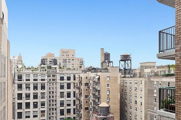 Sold by Brown Harris Stevens | media 27