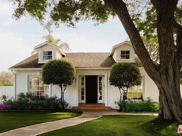 340 N Beachwood Dr, Los Angeles, CA 90004