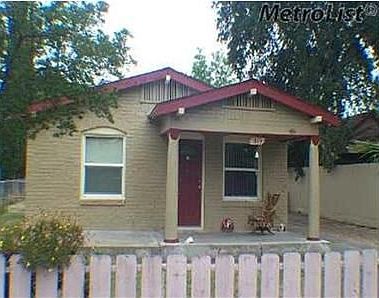 1st image of 1819 E Acacia St