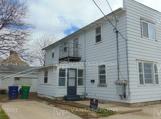 1183 Harvey St #2, Green Bay, WI 54302