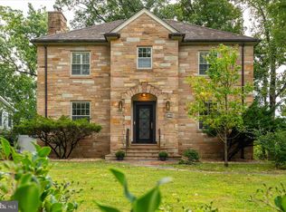 3054 Chestnut St NW, Washington, DC 20015