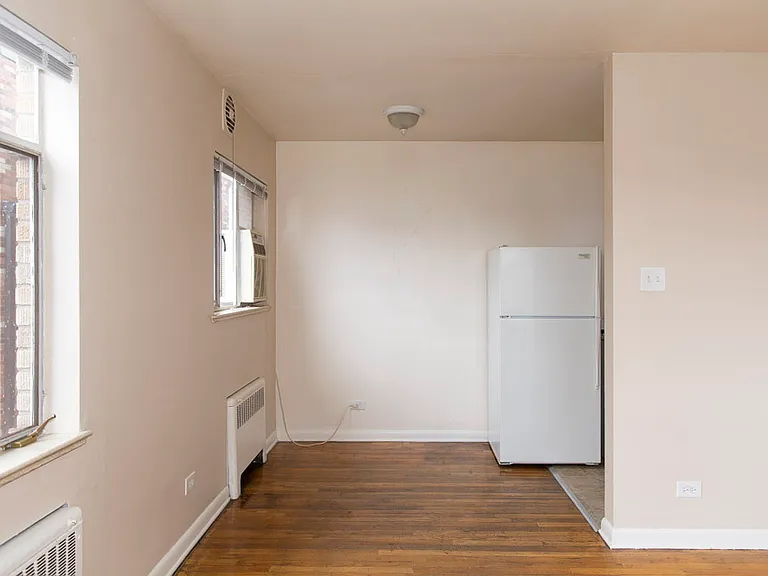 2085 S Josephine St — Photo 26