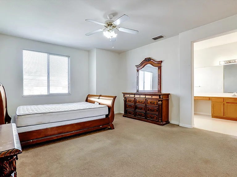 2107 Expedition Way — Photo 23