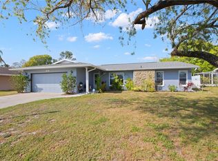 917 Ponderosa Pine Ln, Sarasota, FL 34243