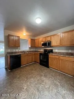 310 Streamwood Dr — Photo 6