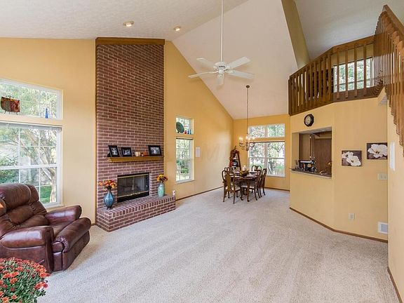 5th image of 8559 Juniper Dr