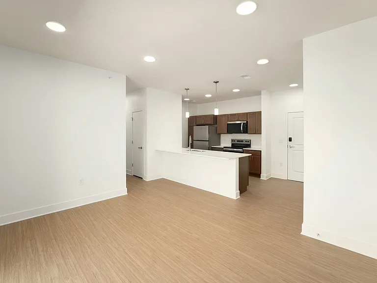 Blair Crossing Apartments — Photo 47