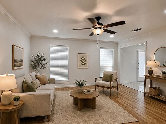 3rd image of 6104 Bay Hill Dr