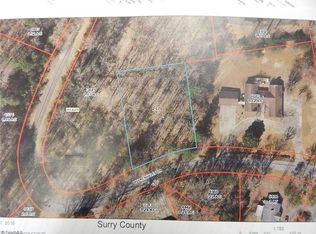 119 W Brenhaven Dr, Elkin, NC 28621