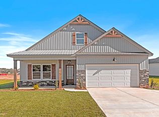 2023 Silcox Rd, Ashford, AL 36312