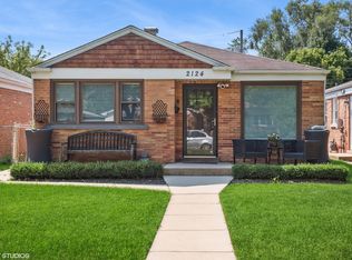 2124 Seward St, Evanston, IL 60202