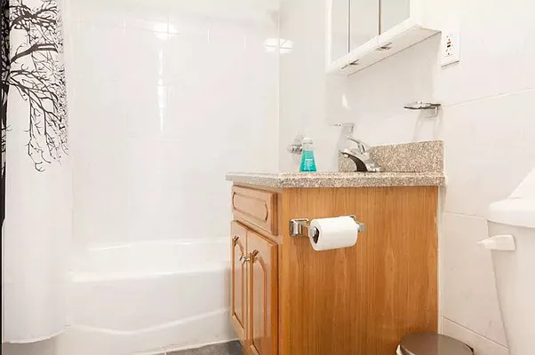 Rented by Wyllie Real Estate | media 6