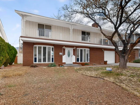1620 Moon St NE, Albuquerque, NM 87112