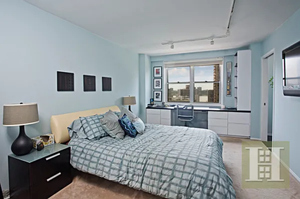 Sold by Halstead Real Estate | media 2