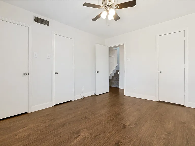 3611 Stables Ln — Photo 14