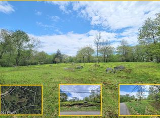 D17e Lookout Point Rd, Canadensis, PA 18325