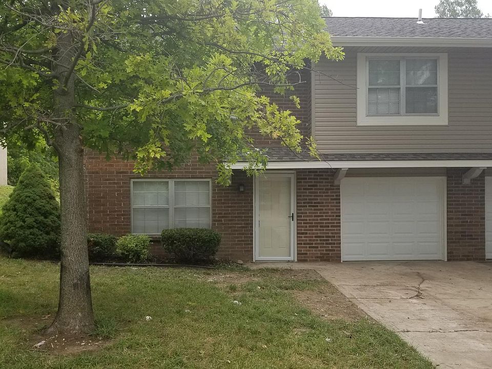 1st image of 1512 NW Cardiff Dr
