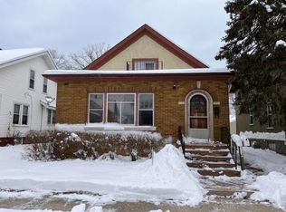 1021 Hayes Ave, Racine, WI 53405