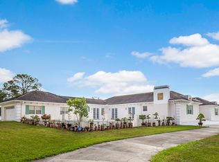 8181 98th St, Seminole, FL 33777