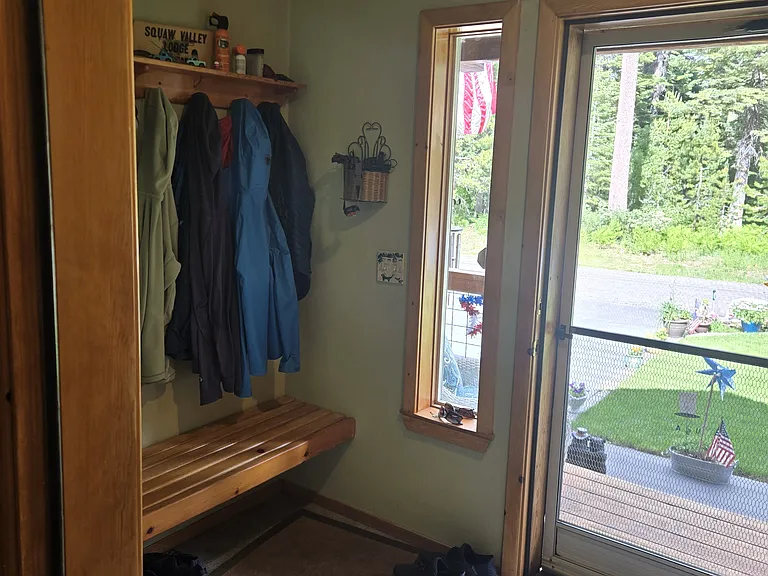 7070 Lewis Ave — Photo 17