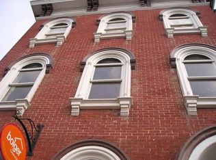 53 W Main St APT 4, Mechanicsburg, PA 17055