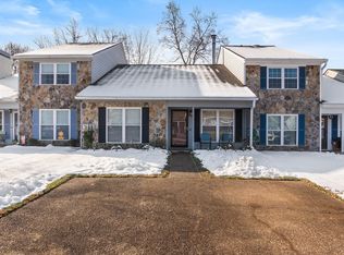 1296 Leaside Ln, Hixson, TN 37343