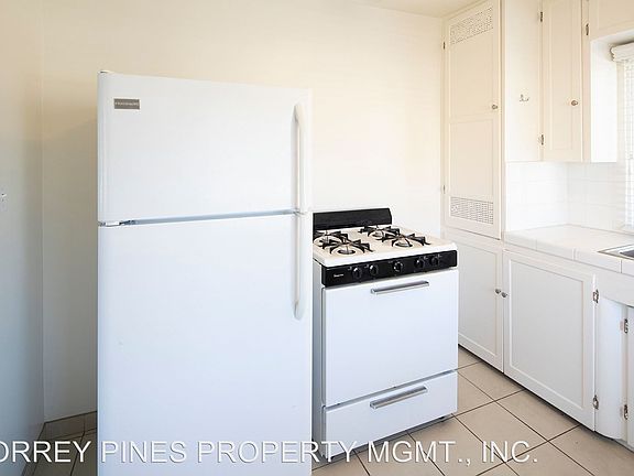 2nd image of 1461 Missouri St APT 4