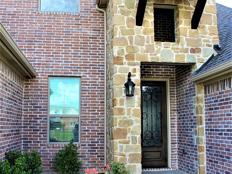 2404 Wills Way Dr — Photo 17