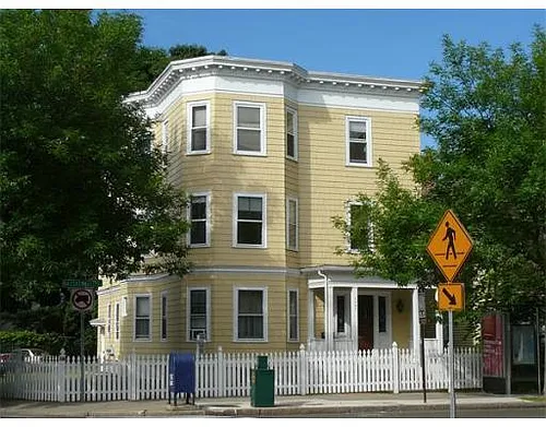2592 Massachusetts Ave #3 Photo 1