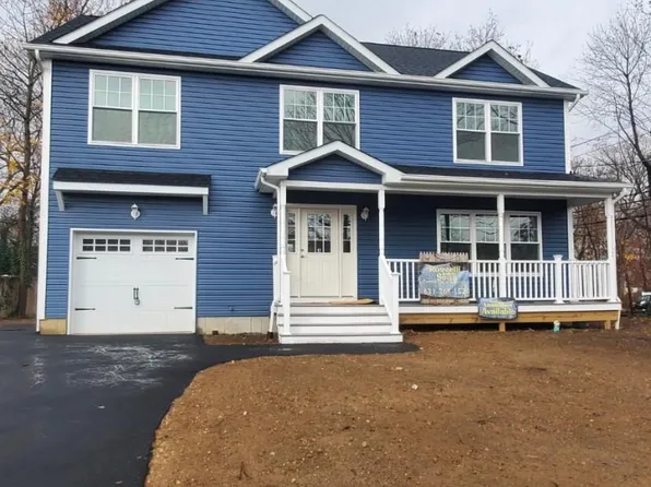 512 Starlight Drive, Shirley, NY 11967