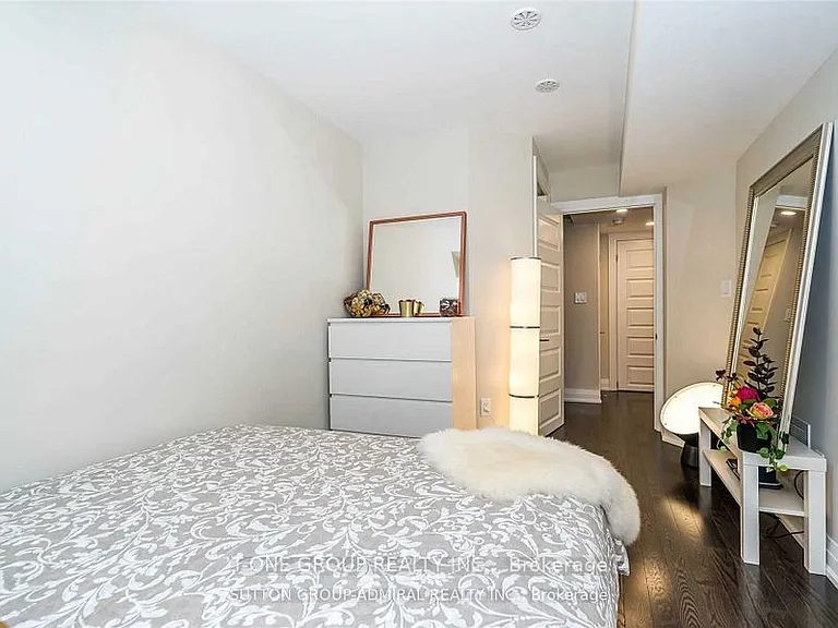 23 Eldora Ave #102 — Photo 6