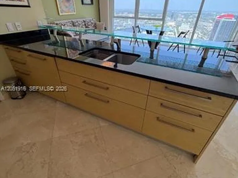 1830 Ocean Dr #CU-4007 — Photo 15