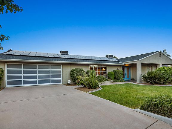 2nd image of 4714 N 68th Pl