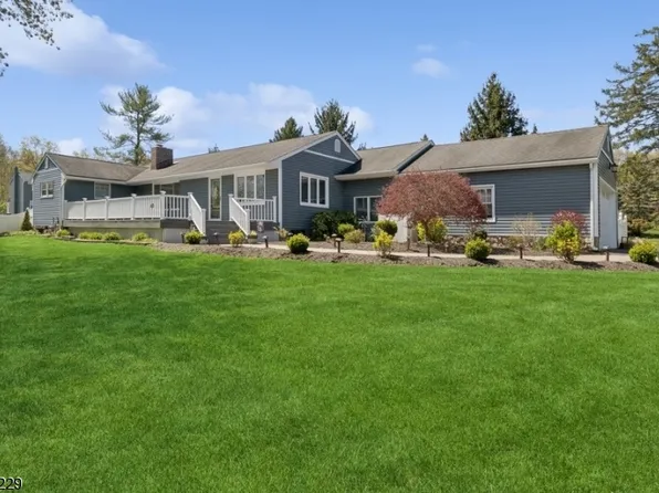 7 Marguerite Ln, Montville Twp., NJ 07082