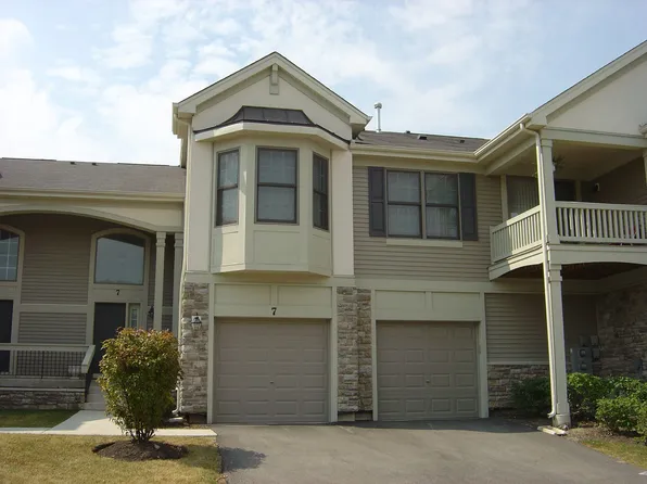 31 E Orchard Ln, Palatine, IL 60067