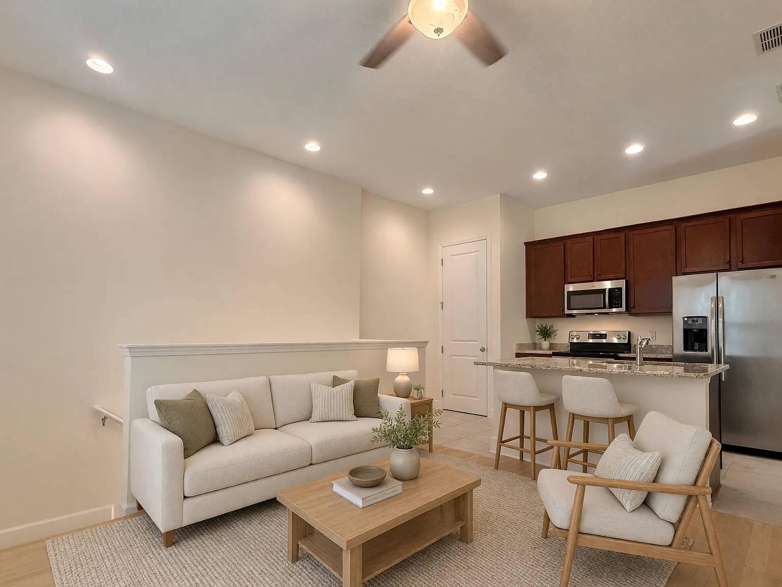 1 bed, 560 sqft, $1,650 — Photo 2